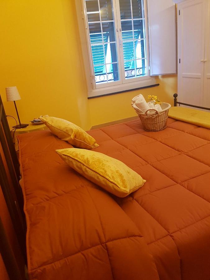 Ghiro Ghiotto Bed & Breakfast Pietra Ligure Eksteriør bilde