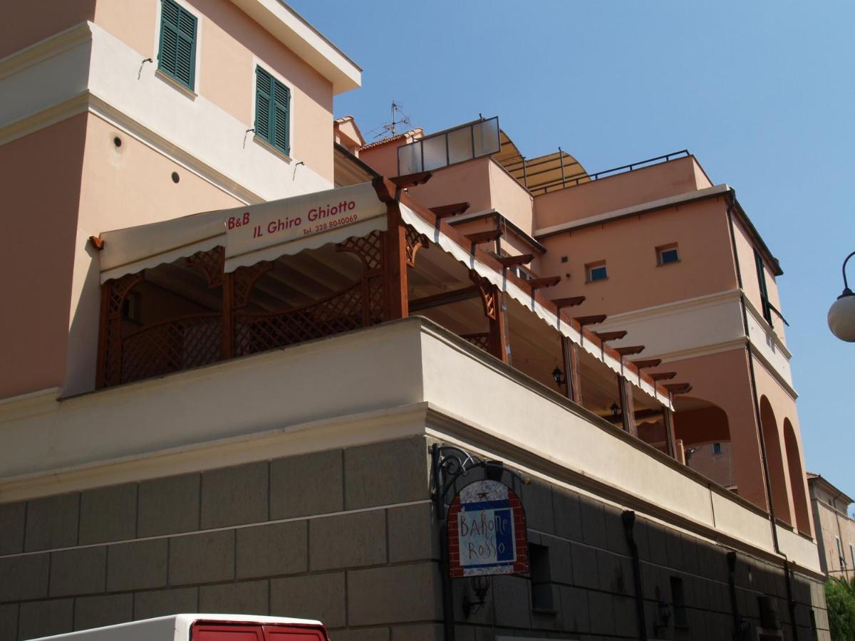 Ghiro Ghiotto Bed & Breakfast Pietra Ligure Eksteriør bilde