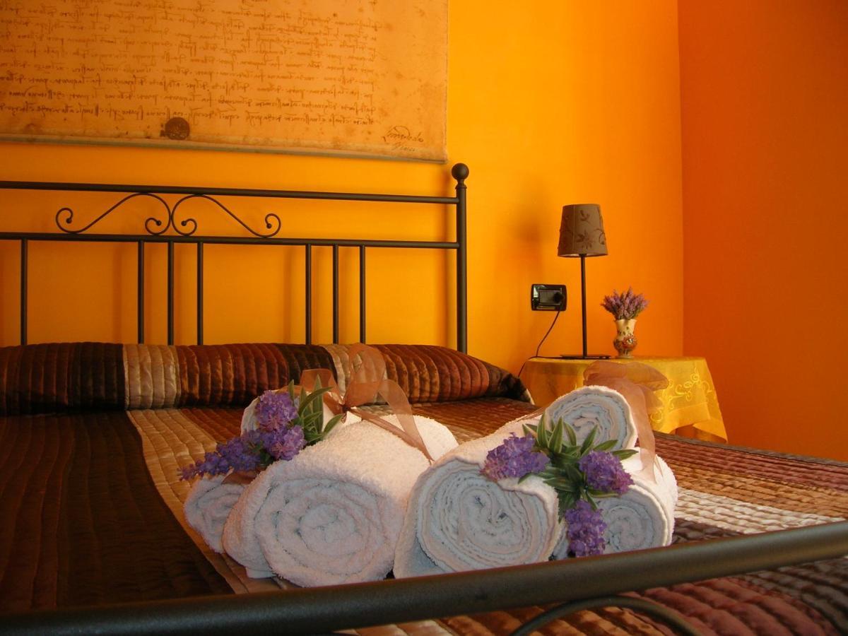 Ghiro Ghiotto Bed & Breakfast Pietra Ligure Eksteriør bilde