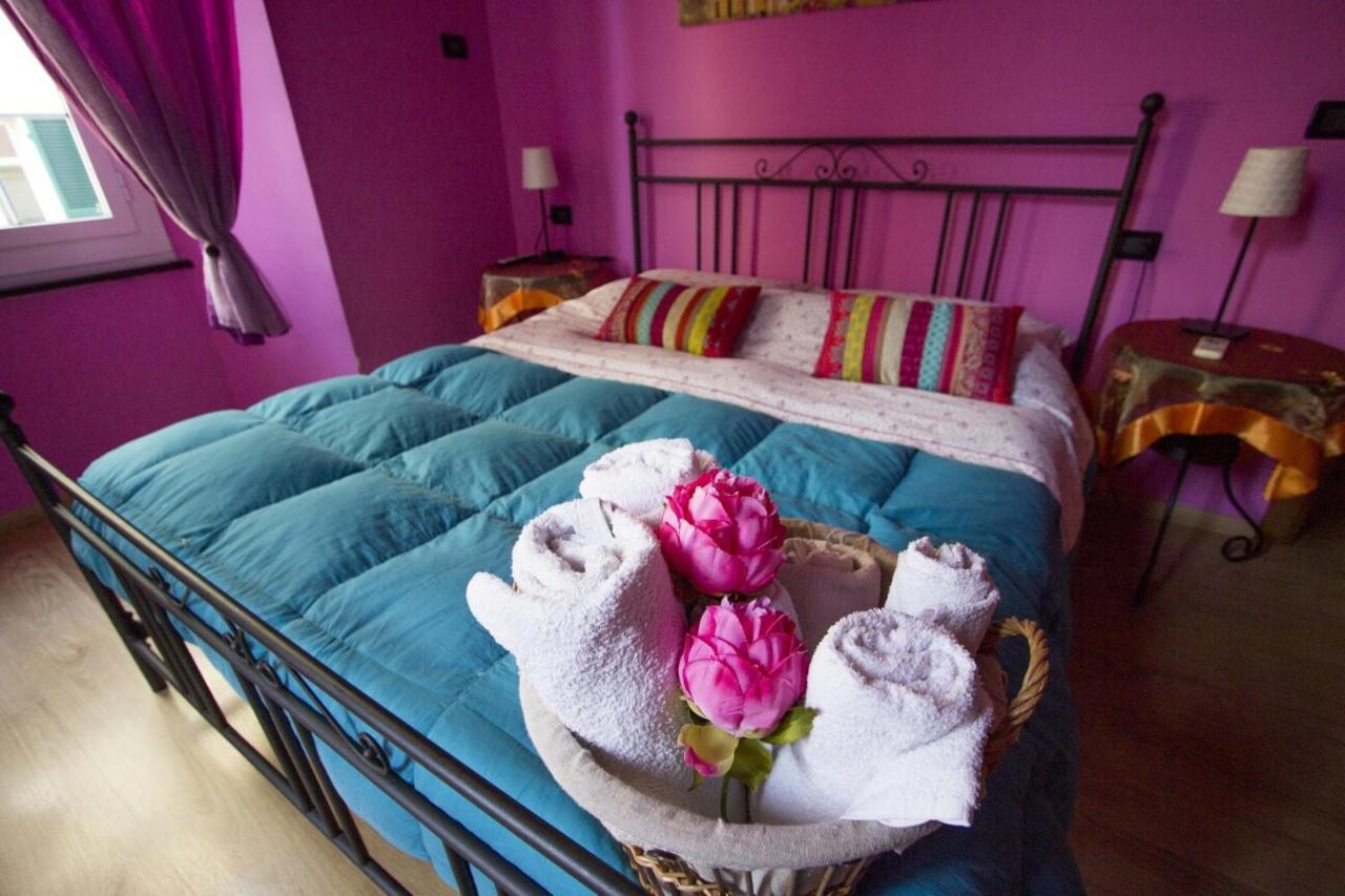 Ghiro Ghiotto Bed & Breakfast Pietra Ligure Eksteriør bilde